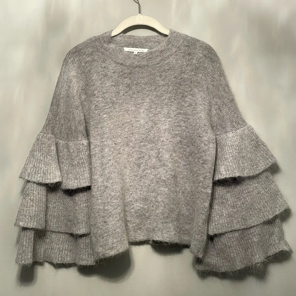 ENDLESS ROSE ANGORA SWEATER SIZE L - Picture 2 of 5